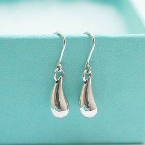 Tiffany & Co Elsa Peretti Retired Teardrop Dangle Earrings